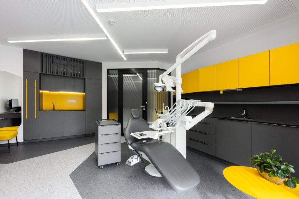 Instalace stomatologické soupravy Planmeca Compact i5